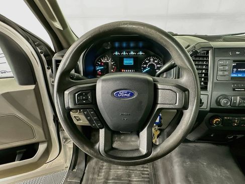 Used 2020 Ford F150 XL w/ Trailer Tow Package RWD image 13
