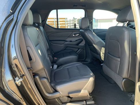 Certified 2023 Chevrolet Traverse LT w/ Midnight/Sport Edition AWD/4WD image 26