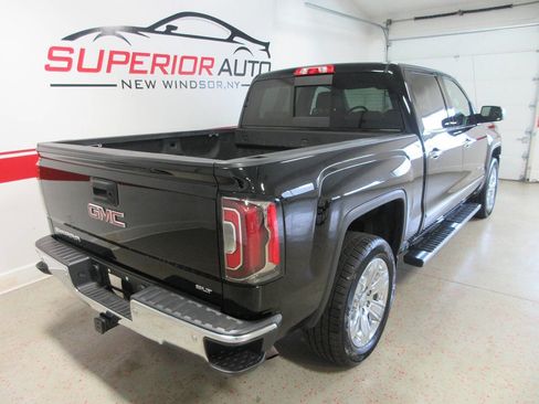 Used 2018 GMC Sierra 1500 SLT image 14