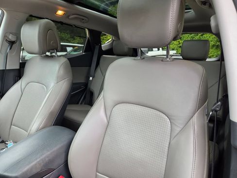 Used 2016 Hyundai Santa Fe Sport w/ Option Group 04 FWD image 10