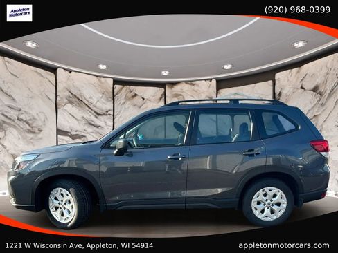 Used 2021 Subaru Forester AWD/4WD image 3