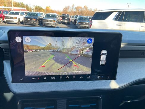 New 2025 Ford Maverick XLT w/ XLT Luxury Package image 18