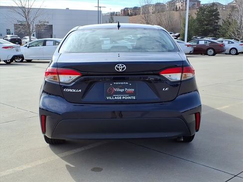 Used 2024 Toyota Corolla LE image 5