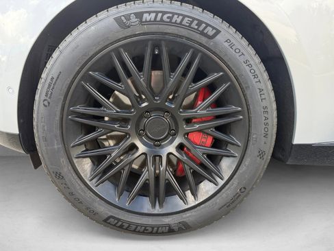 Used 2023 Land Rover Range Rover SE AWD/4WD image 9