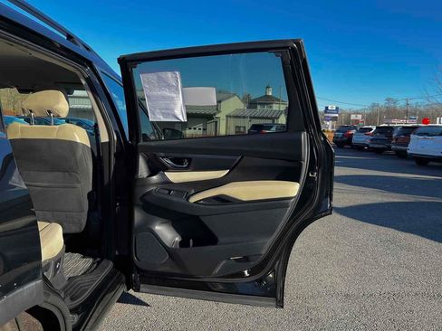 Used 2022 Subaru Ascent Premium w/ Convenience Package image 27