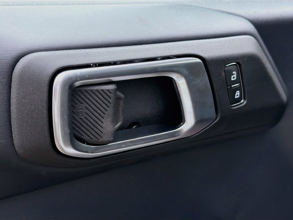New 2026 Ford Bronco Raptor w/ Interior Carbon Fiber Pack AWD/4WD image 20