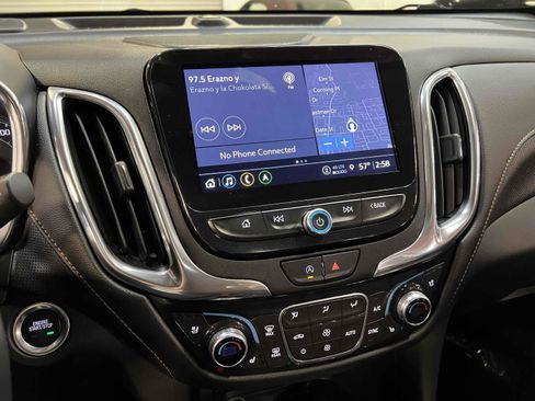 Used 2022 Chevrolet Equinox Premier image 8