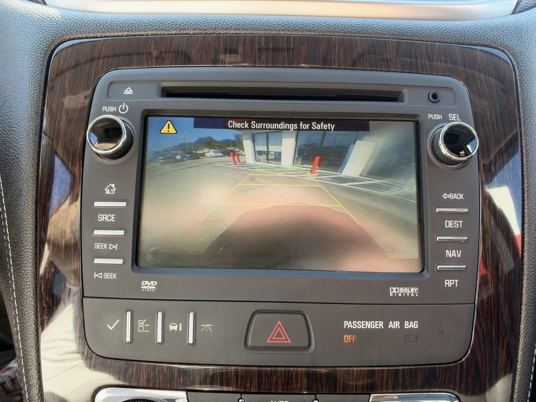 Used 2015 Chevrolet Traverse LT FWD image 23