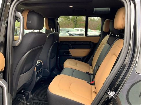 New 2026 Land Rover Defender 110 V8 AWD/4WD image 14