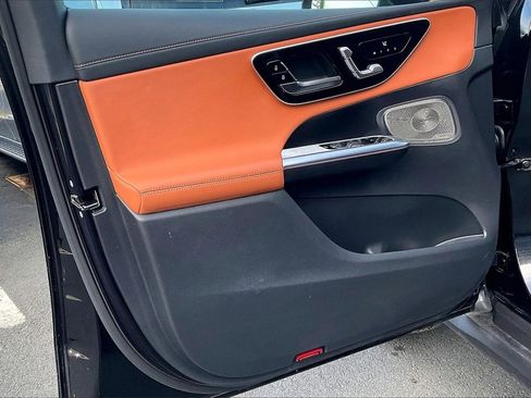 Certified 2025 Mercedes-Benz GLC 350e 4MATIC image 14