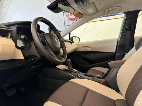 Used 2024 Toyota Corolla LE image 13