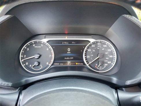 Certified 2024 Nissan Sentra SR w/ SR Premium Package image 18