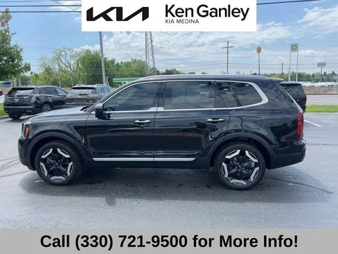 Certified 2023 Kia Telluride S FWD image 16