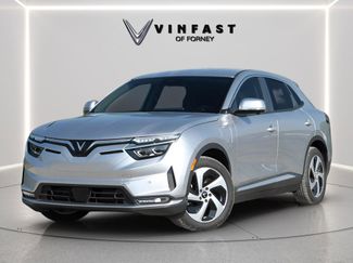 New 2025 VinFast VF 8 Eco AWD/4WD video 1