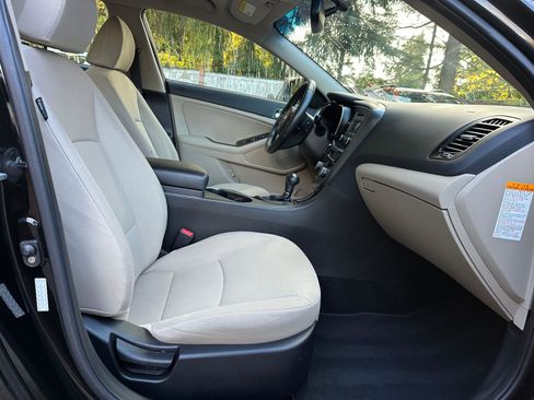 Used 2016 Kia Optima Hybrid image 10