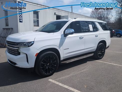 Used 2023 Chevrolet Tahoe Premier w/ Premium Package AWD/4WD image 4