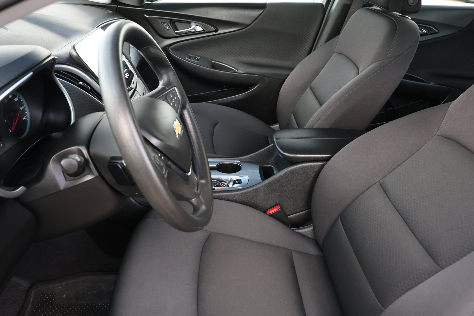Used 2024 Chevrolet Malibu LT FWD image 14