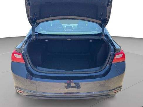 Used 2023 Chevrolet Malibu LS FWD image 19