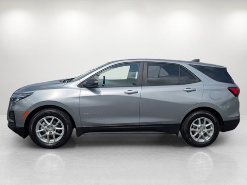 Used 2023 Chevrolet Equinox LS w/ LPO, Cargo Package FWD image 8