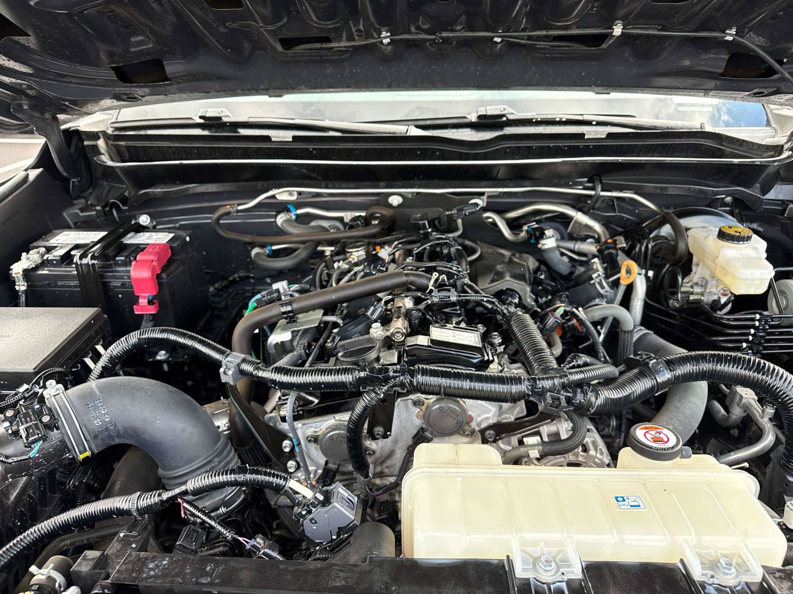 Used 2024 Toyota Tacoma SR5 AWD/4WD image 10