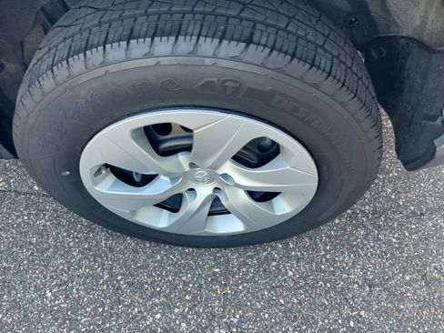 Used 2019 Toyota RAV4 LE w/ All Weather Liner Package AWD/4WD image 7