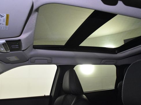 Used 2024 Mitsubishi Outlander SE image 37