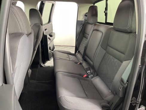 New 2026 Nissan Frontier SV w/ Tow Package image 40