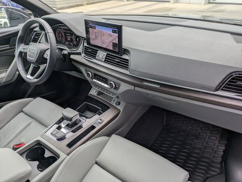 Used 2025 Audi Q5 2.0T Premium Plus w/ Premium Plus Package image 30