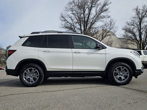 Used 2025 Honda Passport TrailSport image 20