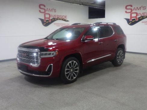 Used 2020 GMC Acadia Denali w/ Technology Package AWD/4WD image 1