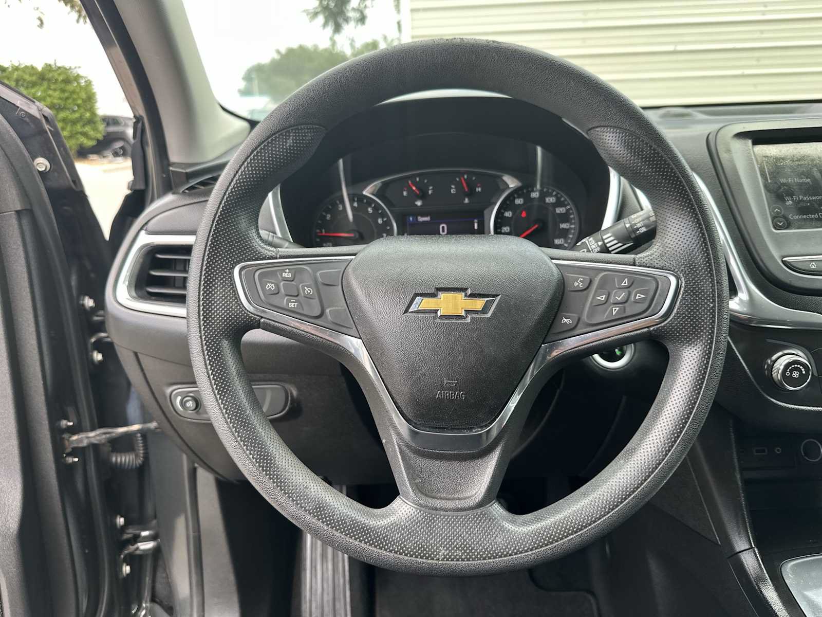 Used 2019 Chevrolet Equinox LT FWD image 20