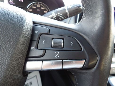 Used 2023 Cadillac CT4 Luxury w/ Sun And Sound Package image 17