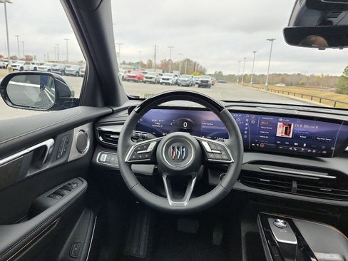 New 2026 Buick Enclave Avenir w/ Super Cruise Package image 11