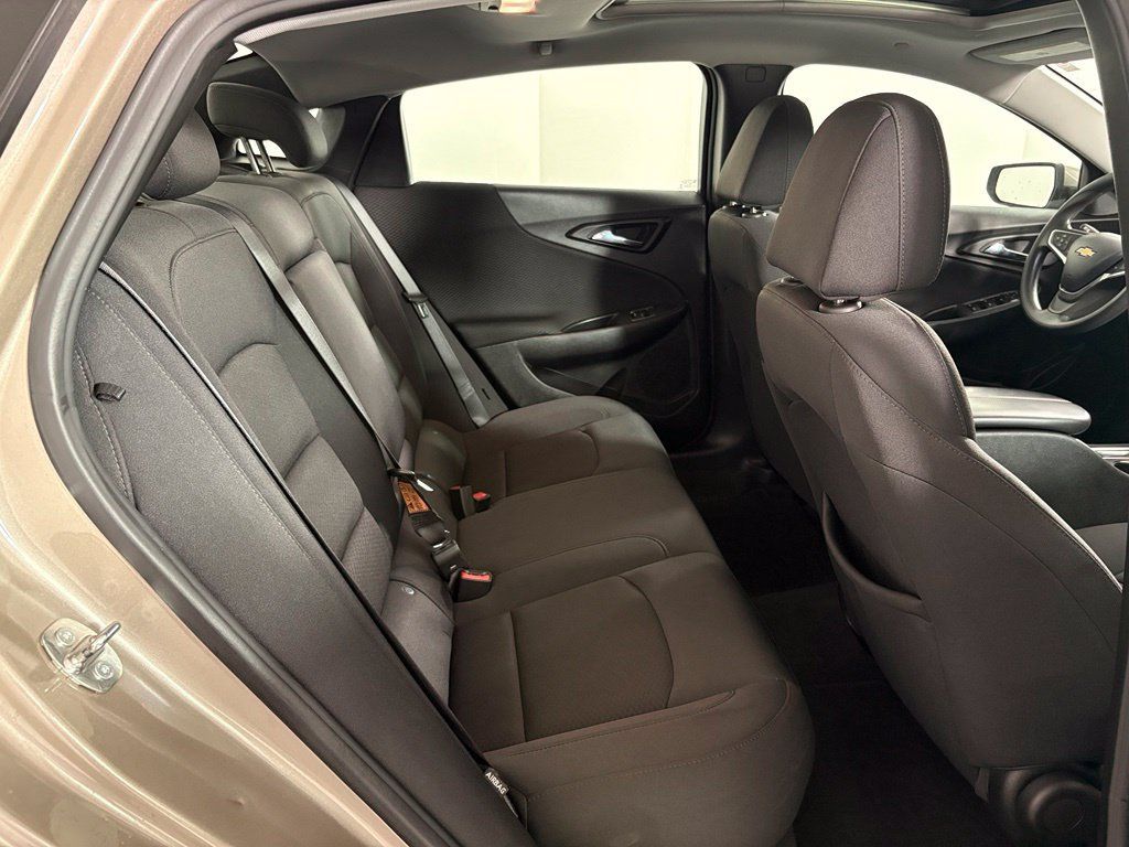 Certified 2023 Chevrolet Malibu LT FWD image 41