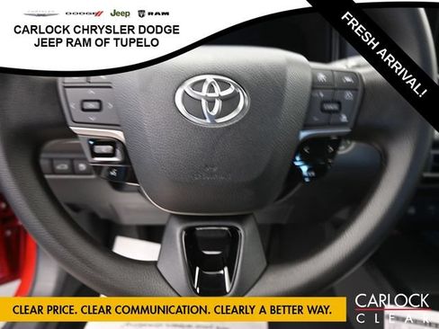 Used 2025 Toyota Camry LE w/ Convenience Package FWD image 19