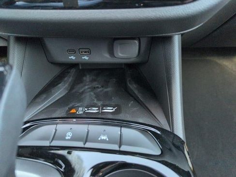 New 2026 Buick Envista Sport Touring w/ Convenience I Package FWD image 19
