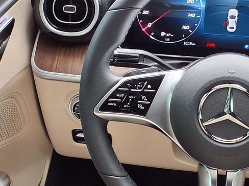 Certified 2025 Mercedes-Benz C 300 Sedan image 12