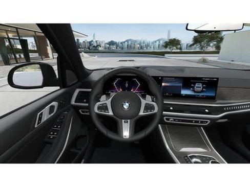 Used 2026 BMW X5 sDrive40i w/ M Sport Package RWD image 13