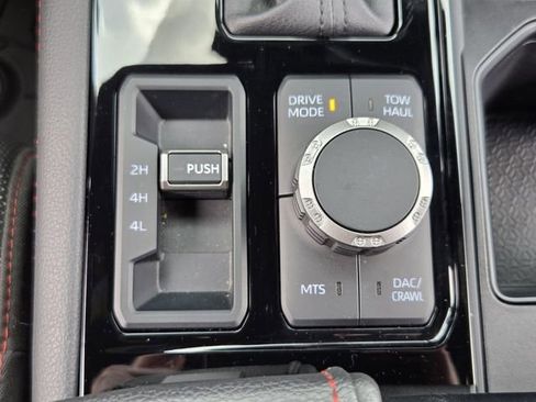 Used 2025 Toyota Tundra TRD Pro AWD/4WD image 27