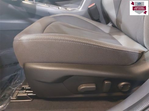 Certified 2025 Subaru Crosstrek 2.0i Premium image 28