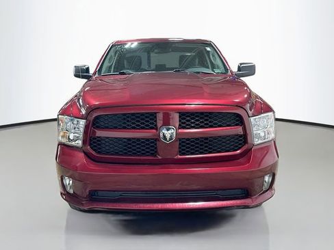 Used 2017 RAM 1500 Express image 3