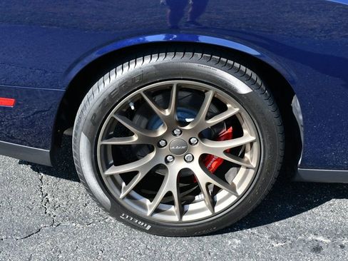 Used 2017 Dodge Challenger SRT Hellcat image 60