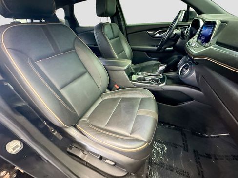 Used 2019 Chevrolet Blazer Premier image 14