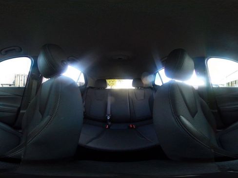 Used 2025 Buick Encore GX Preferred image 40