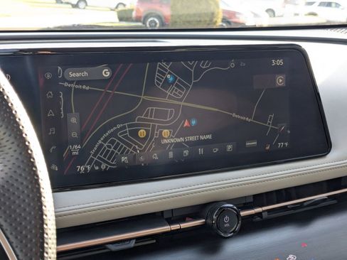 Used 2023 Nissan Ariya AWD image 19