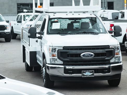 Used 2020 Ford F350 XL w/ Power Equipment Group RWD image 7
