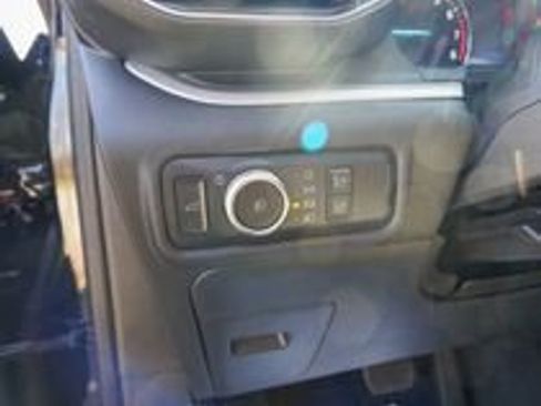 Used 2022 Ford Explorer XLT w/ Equipment Group 202A image 23