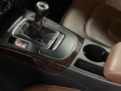 Used 2015 Audi A4 2.0T Premium image 31