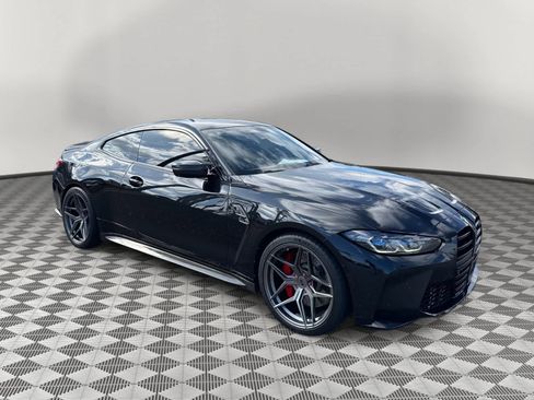 Used 2024 BMW M4 Competition image 3