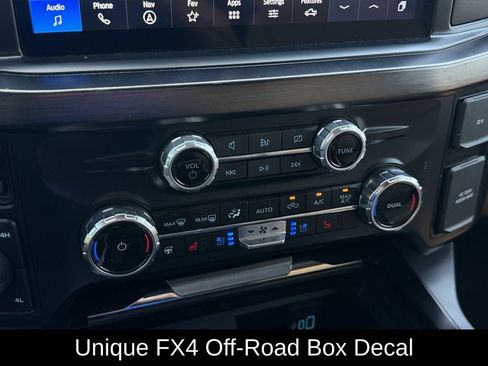 Used 2023 Ford F250 Lariat w/ Lariat Ultimate Package AWD/4WD image 23